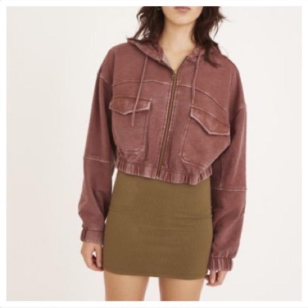 Urban outfitters yogi fleece cropped hoodie